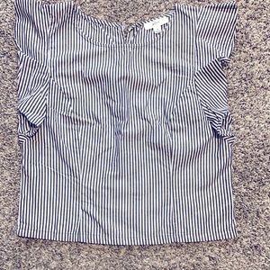 Fitted crop, striped top